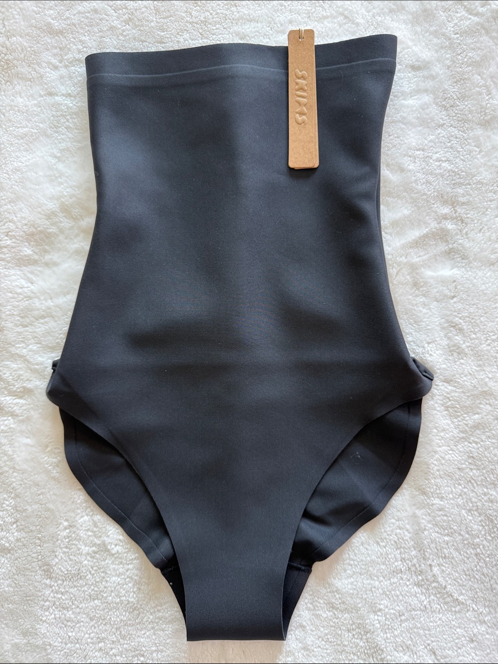 NWT SKIMS Seamless Sculpt High-Waisted Brief - Onyx / Black (Size Small)
